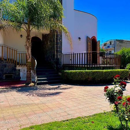 B&B Villa Rodriguez มิลาซโซ ภายนอก รูปภาพ