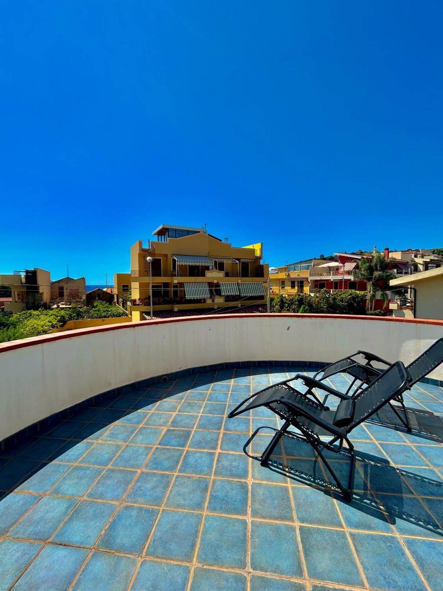 B&B Villa Rodriguez มิลาซโซ ภายนอก รูปภาพ