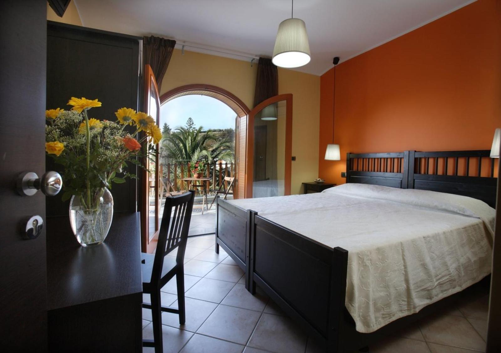 B&B Villa Rodriguez มิลาซโซ ภายนอก รูปภาพ