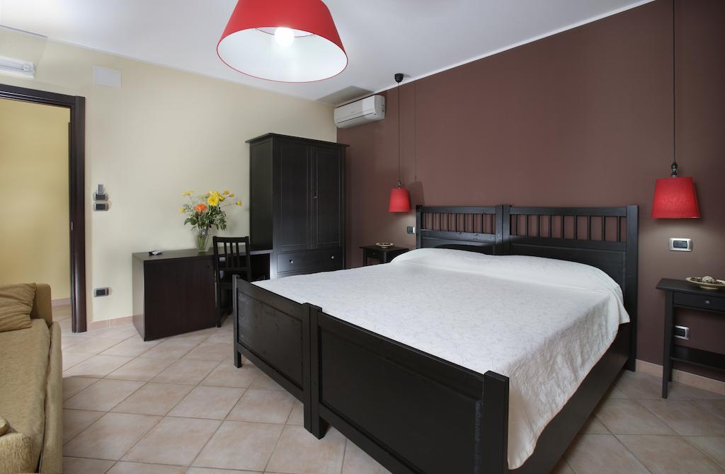 B&B Villa Rodriguez มิลาซโซ ห้อง รูปภาพ